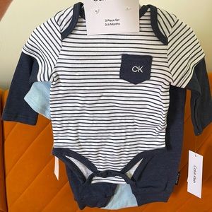 Nwt 3 piece Calvin Klein outfit! 3-6 month